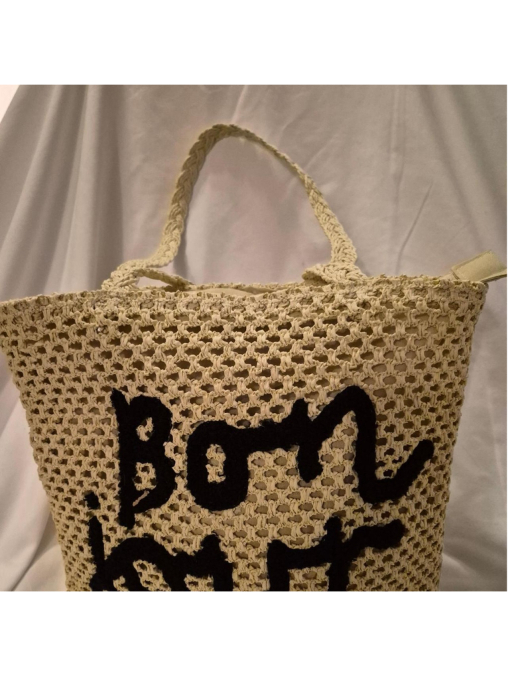 Boutique Crochet Handbag with 'Bonjour' Design
This is a boutique-style crochet - Picture 2 of 7